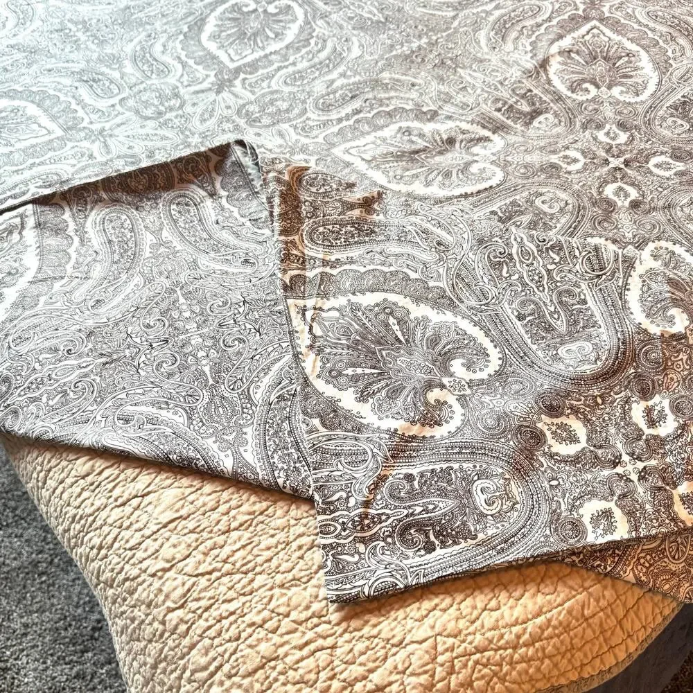 Crate and Barrel Full/Queen Duvet Cover Gray Paisley Reversable 100% Cotton EUC
